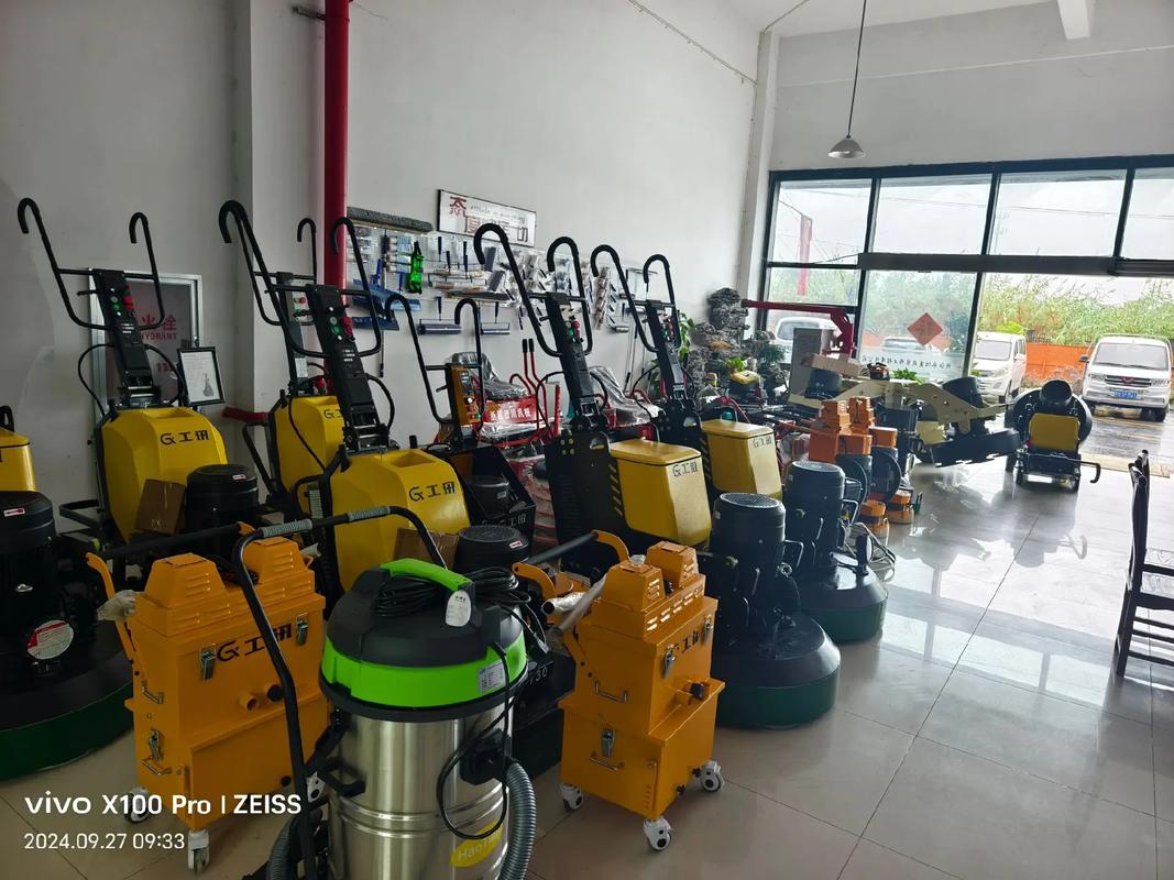 建筑裝飾工程、設(shè)備維修、研磨機(jī)銷(xiāo)售及工業(yè)藝術(shù)地坪的綜合性解決方案提供商
